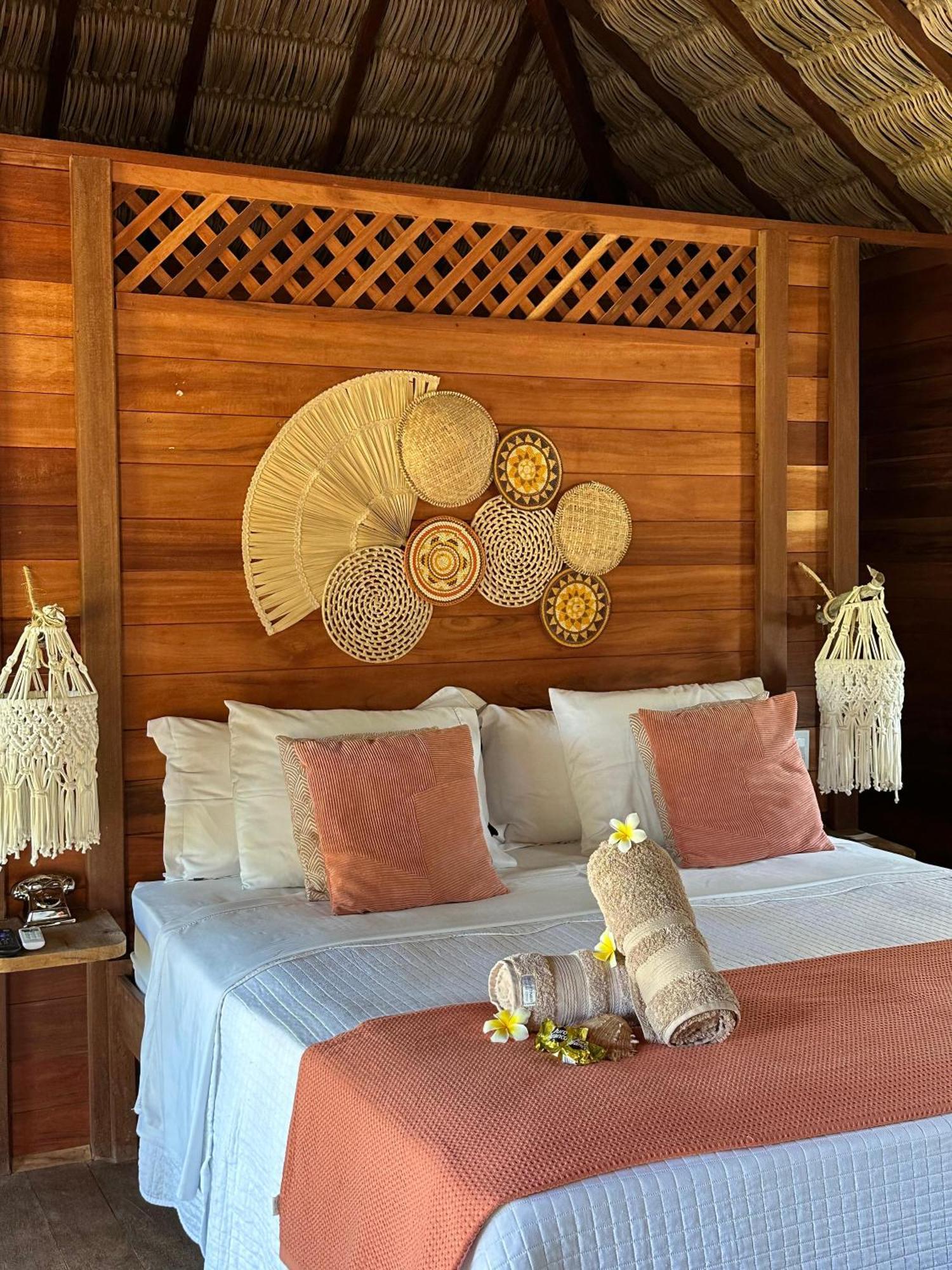 Pousada Casa Caju Bangalows クムブコ エクステリア 写真